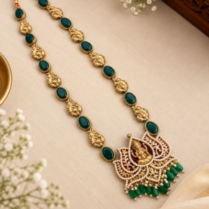 Ratna Kemp Temple Jewellery Set