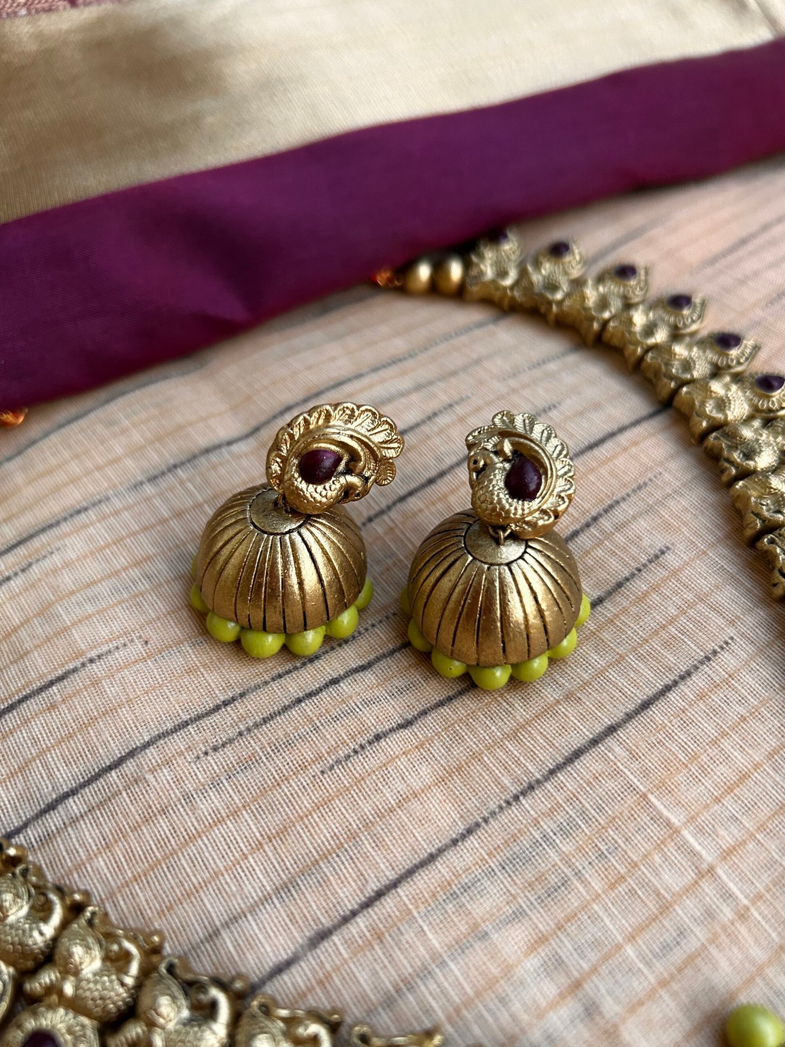Radheya Temple Jewellery Set - Image 3
