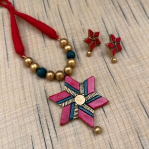 Pink terracotta star necklace set with star studs